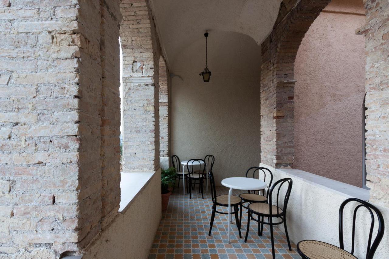 Pianella  Dimora Antica Pianella Bed & Breakfast エクステリア 写真