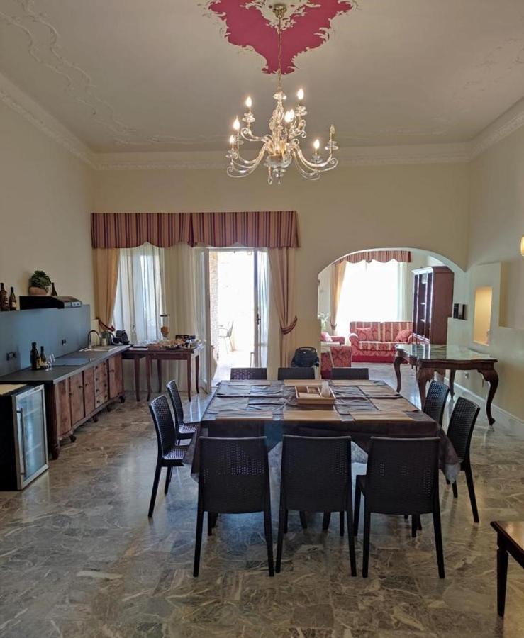 Pianella  Dimora Antica Pianella Bed & Breakfast エクステリア 写真